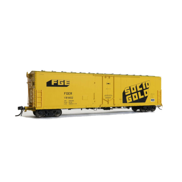 Moloco HO 50' RBL Plate B Boxcar, Center Door FGE "Solid Gold"