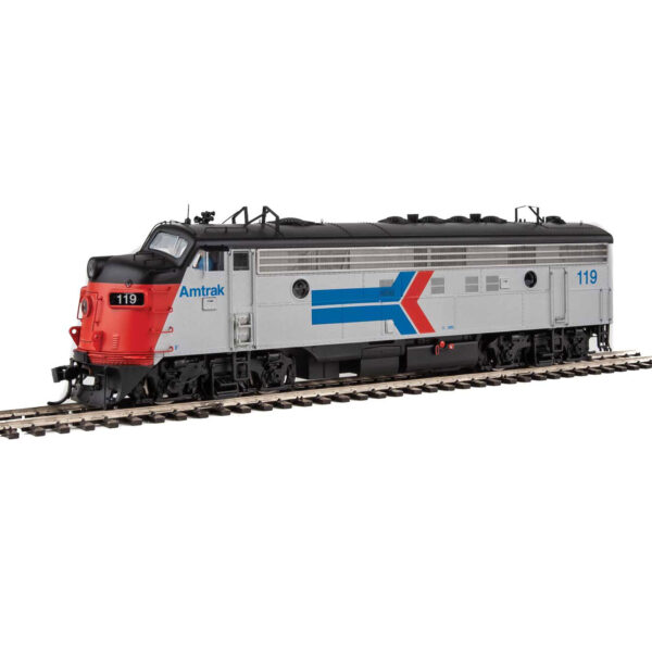 Walthers Proto HO FP7A Amtrak "Phase 1" w/ DCC & Sound - Image 2