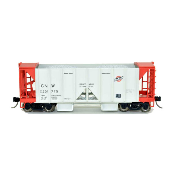 Bowser HO 70 Ton 2 Bay Ballast Hopper with Side Chutes Chicago Northwestern "Grey with Red Ends"