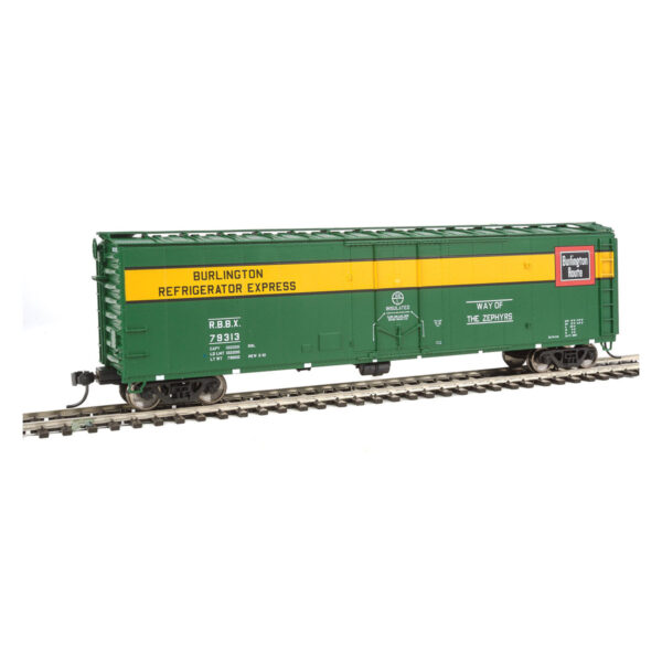 Walthers Mainline HO 50' PC&F Insulated Box Car Chicago Burlington & Quincy