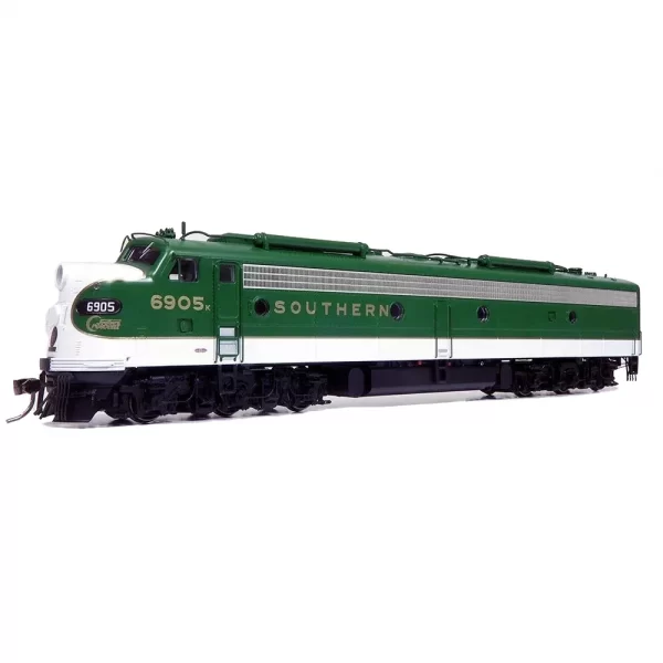 Rapido HO E8A Southern "Crescent" w/ DCC & Sound