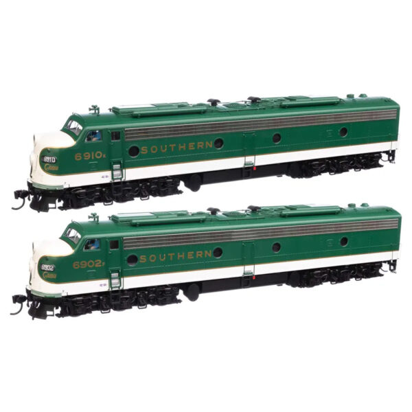 Walthers Proto HO E8A-A Set Southern w/ DCC & Sound