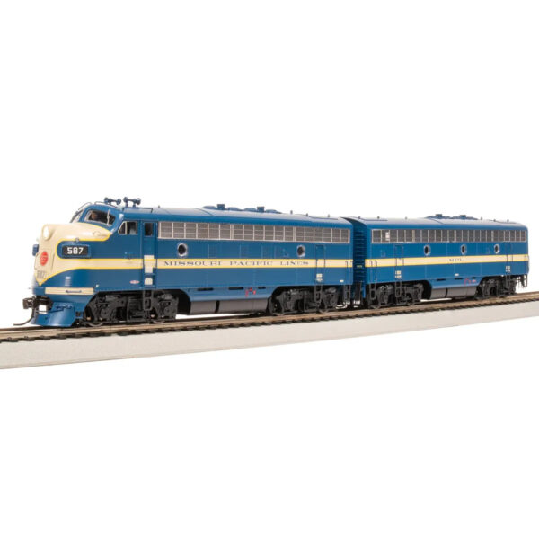 Broadway Limited Paragon 4 HO F7A&B Missouri Pacific "Eagle" w/ DCC & Sound